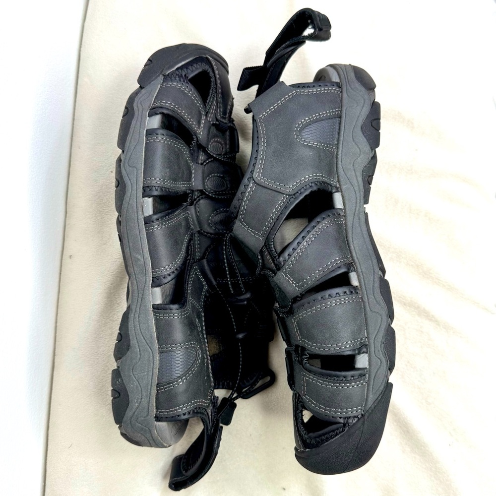 Men's Eddie Bauer Black Outdoor Sandals size 9